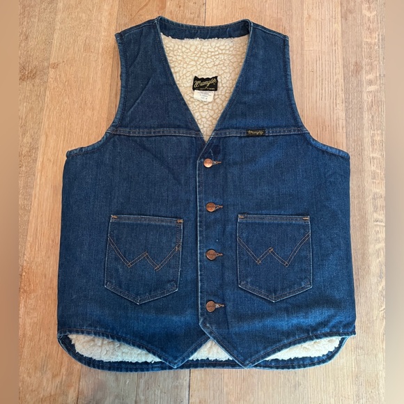 Wrangler Other - Wrangler Vest Western Trucker Sherpa Lined Men's Denim Size Med Vintage 70s